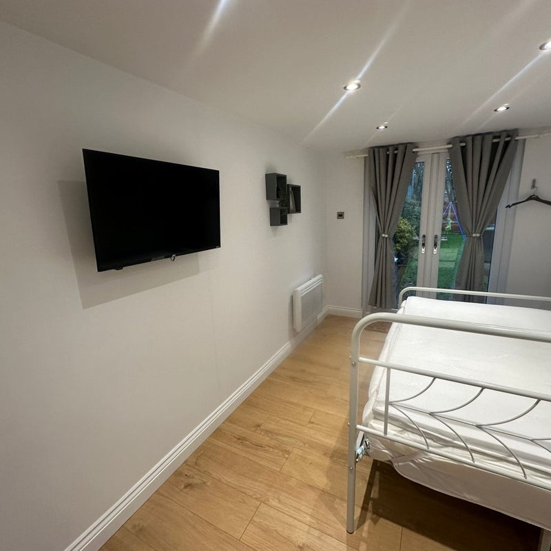 Room Hickings Lane in Nottingham