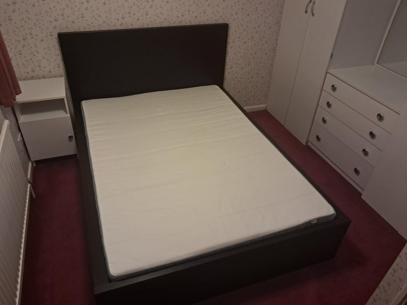 Room York Road in Crawley
