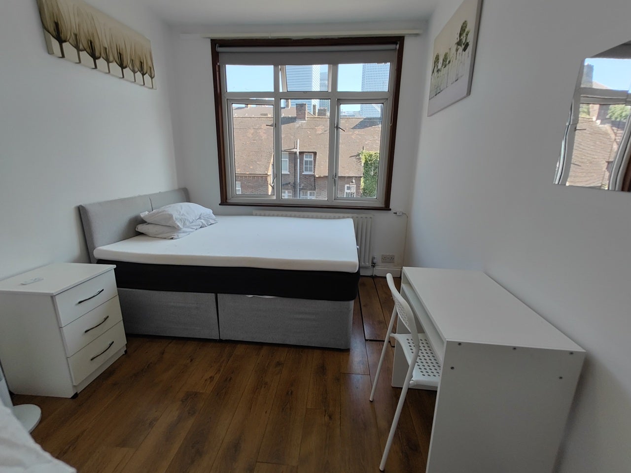 House Malam Gardens in Greater London