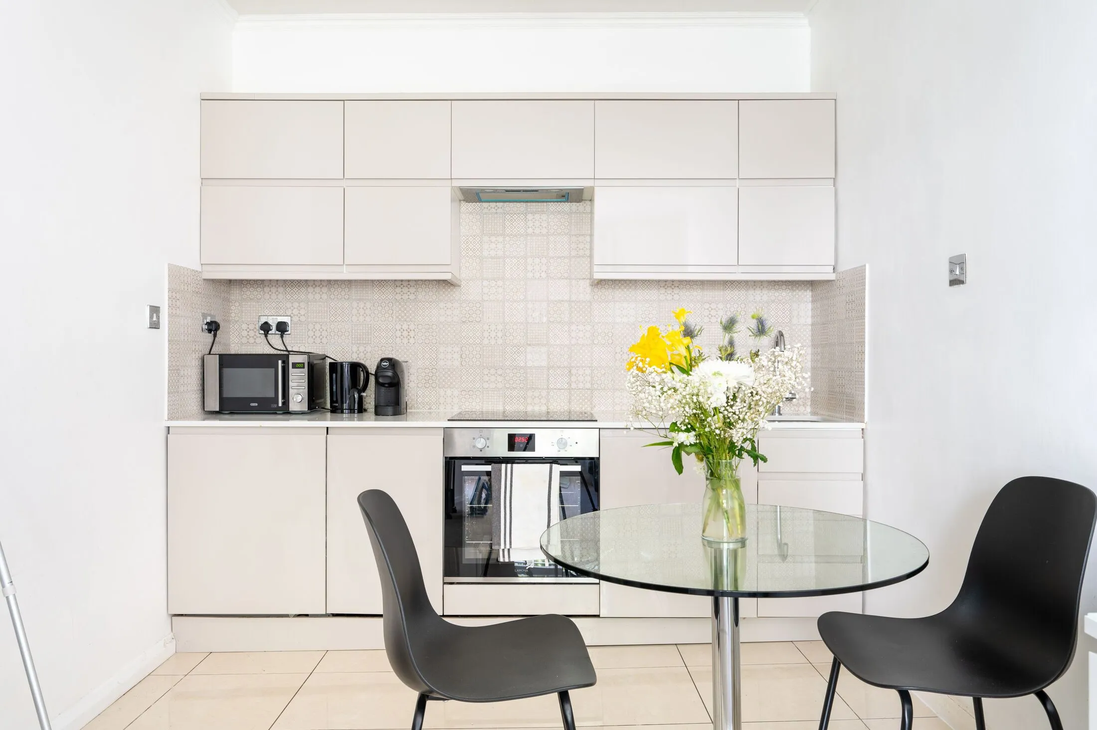 Flat Colville Square in Greater London