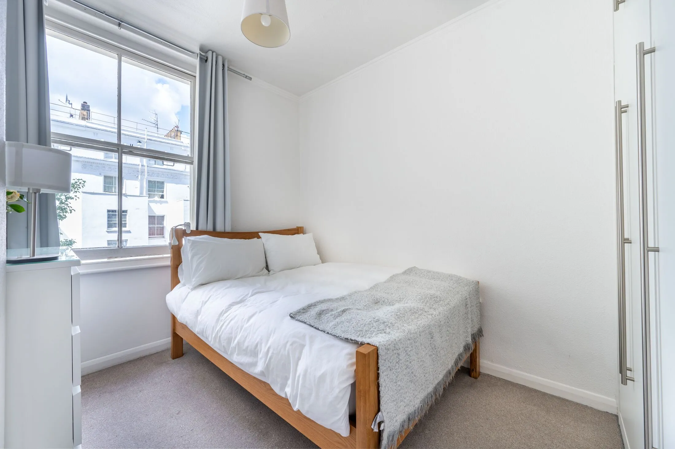 Flat Colville Square in Greater London