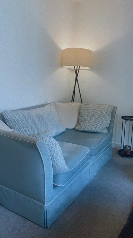 Room Westhorpe Avenue in West Suffolk
