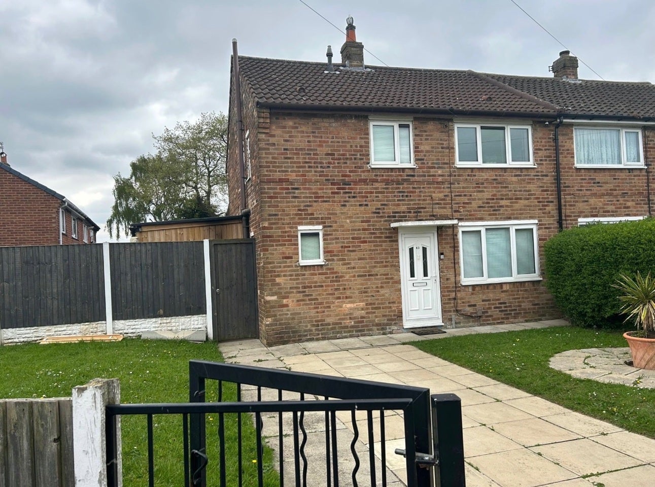 House Kipling Avenue in Huyton