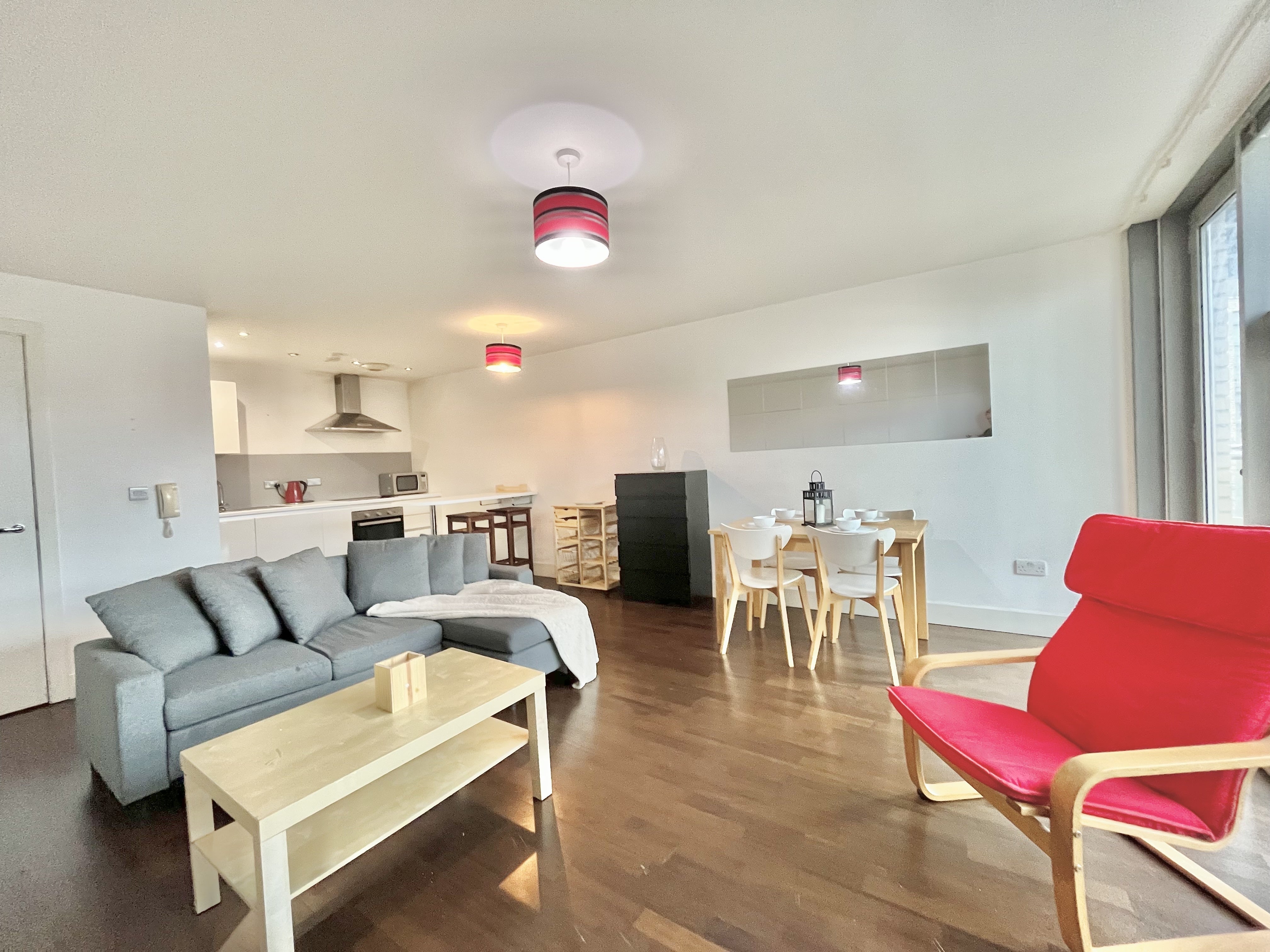 Flat Lime Square in Newcastle upon Tyne