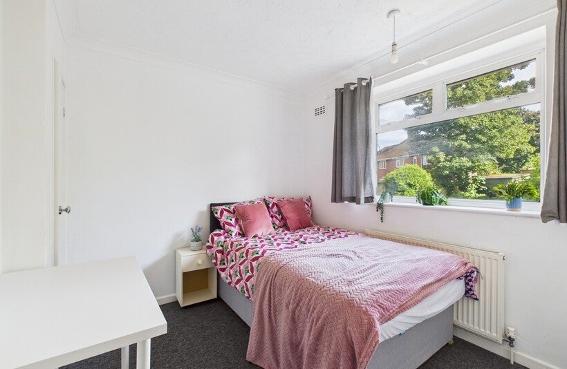 Room Wakefield Road in Norwich