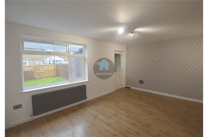 House Broomfield Avenue in North Tyneside