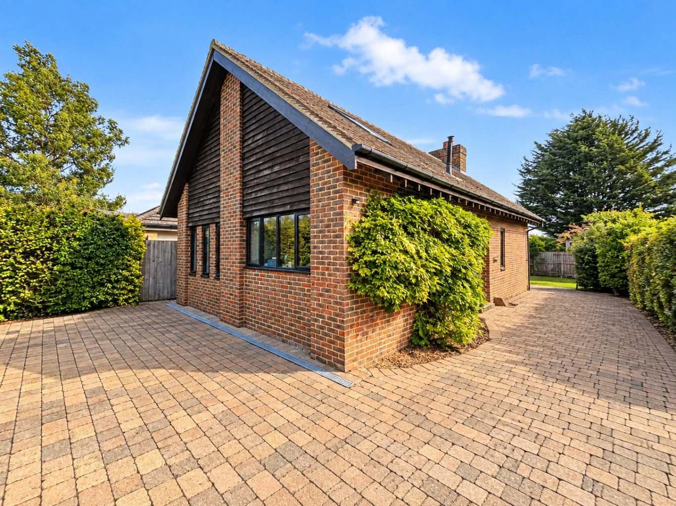 House West Drive in South Cambridgeshire