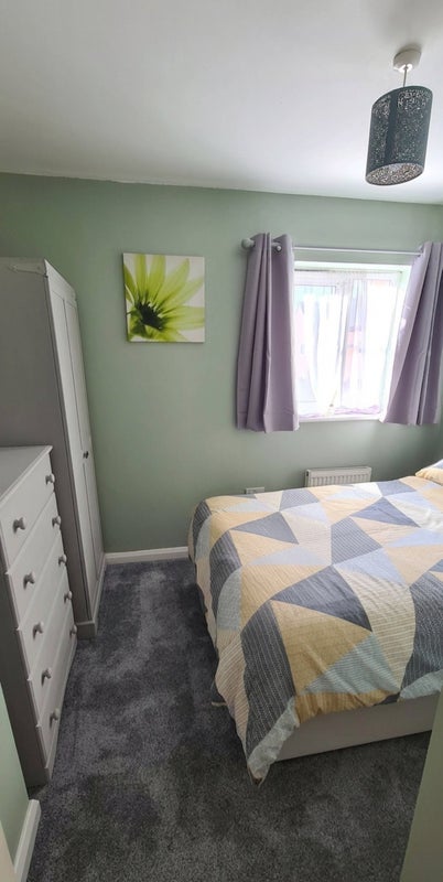 Room Furlong Way in North Kesteven