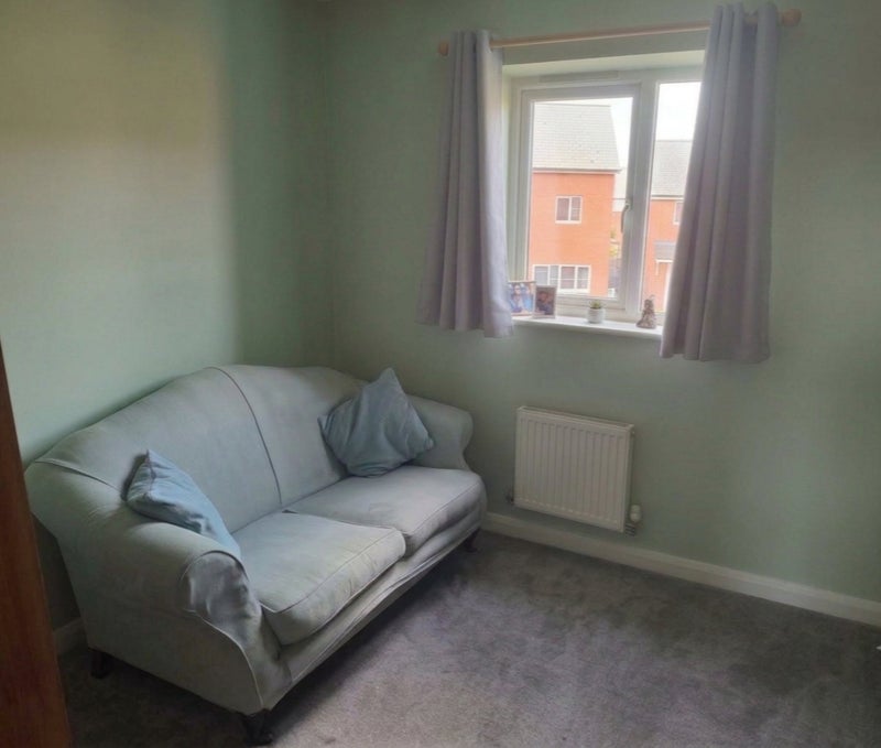Room Furlong Way in North Kesteven