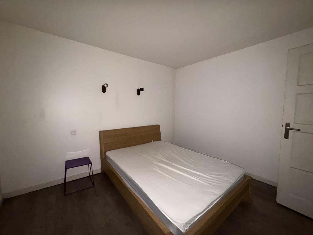 Flat Rue Charles Maurin in Le Puy-en-Velay