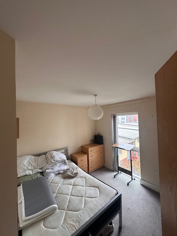 Room Alfred Knight Way in Birmingham