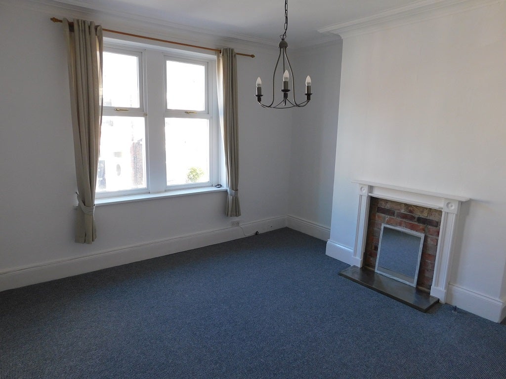 Flat Westbourne Avenue in Gateshead