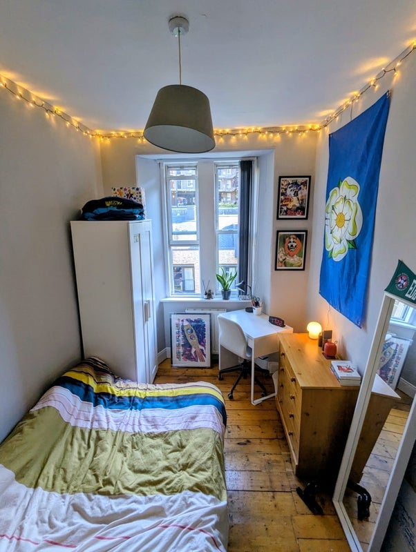 Room King's Stables Road in City of Edinburgh