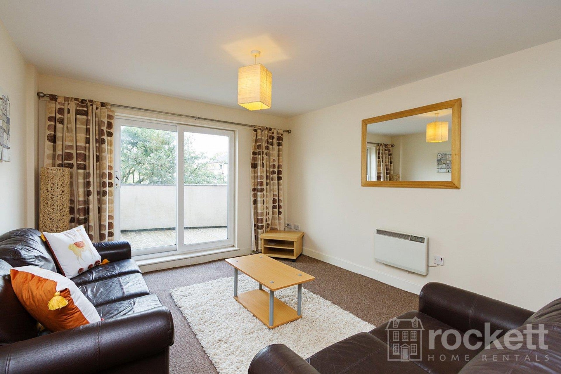 Flat London Road in Newcastle-under-Lyme