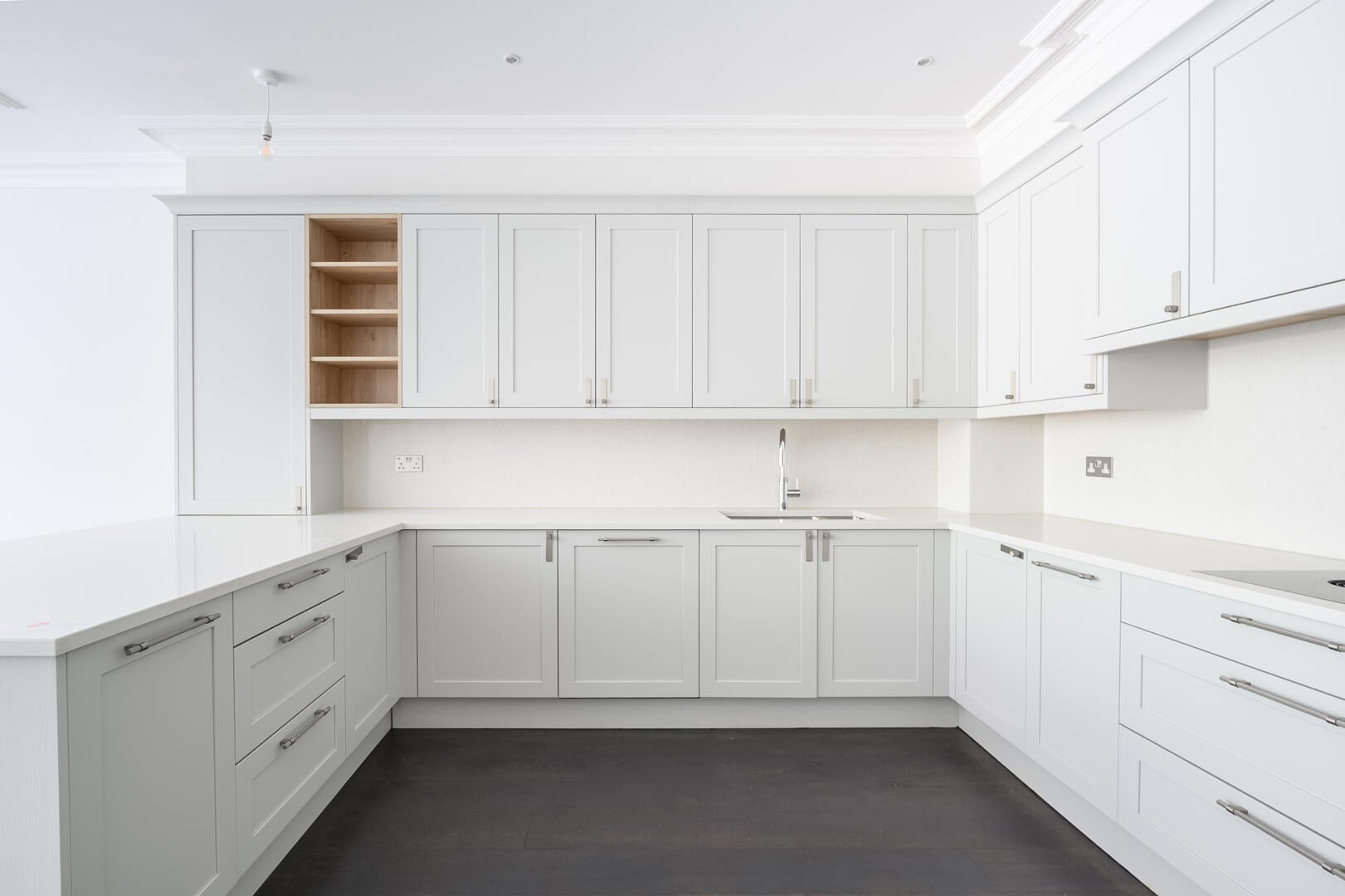 Flat London Road in Sunningdale