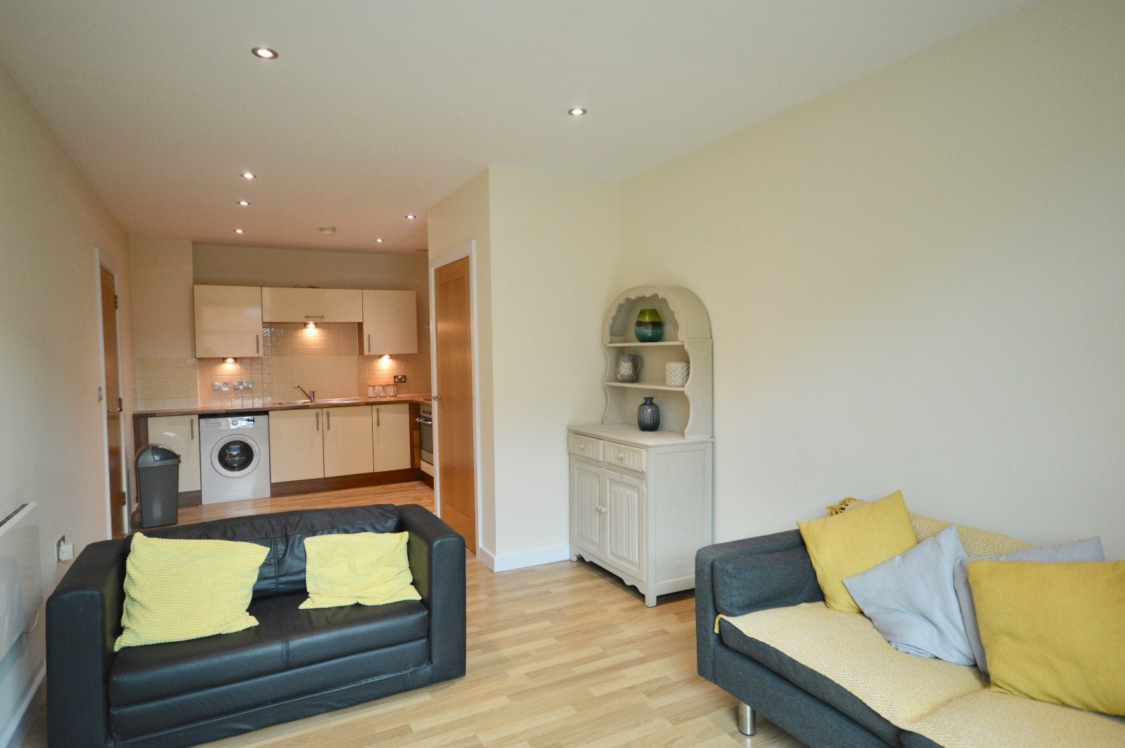 Flat Mowbray Street in Sheffield