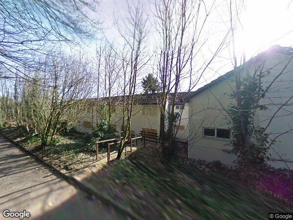 Flat Clock House Gardens in Welwyn Hatfield