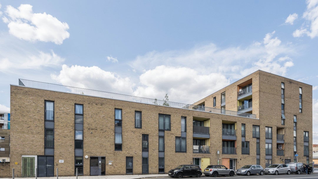 Flat Axe Street in Greater London