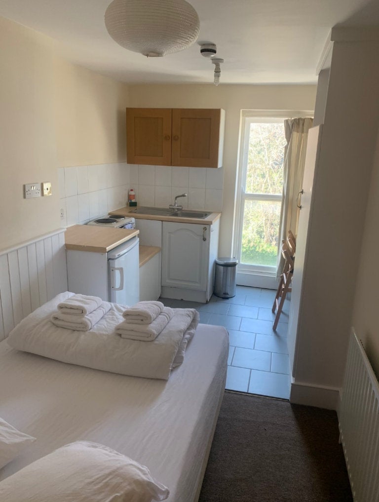 Flat Glenloch Road in Greater London