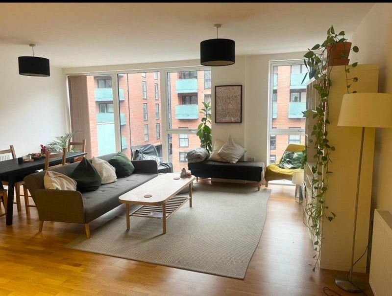 Room Bathurst Square in Greater London