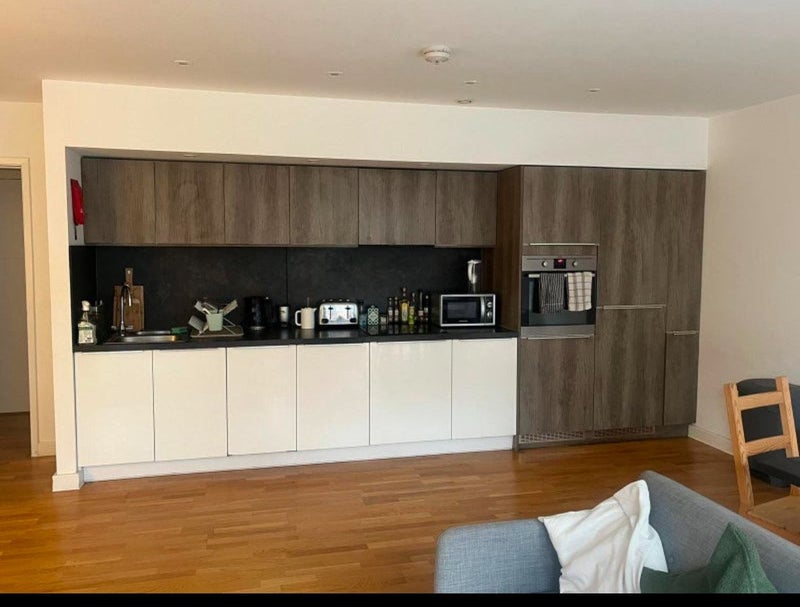 Room Bathurst Square in Greater London