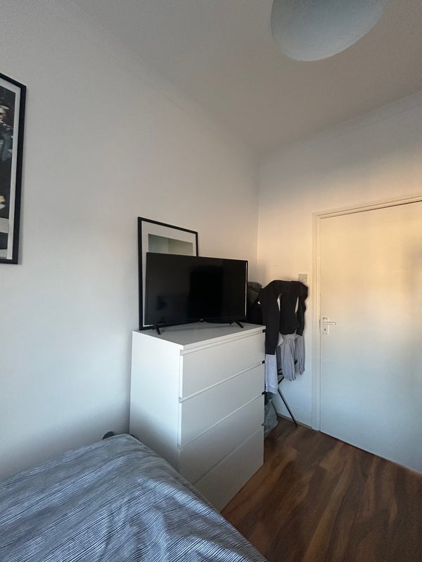 Room Hornsey Road in Greater London