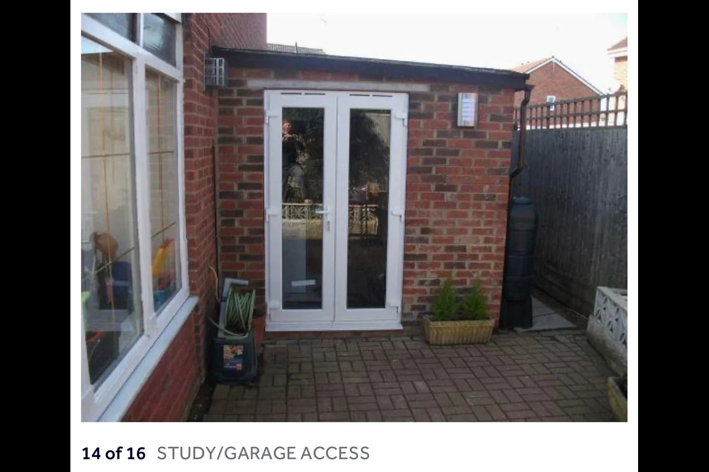 House Elton Close in Northampton