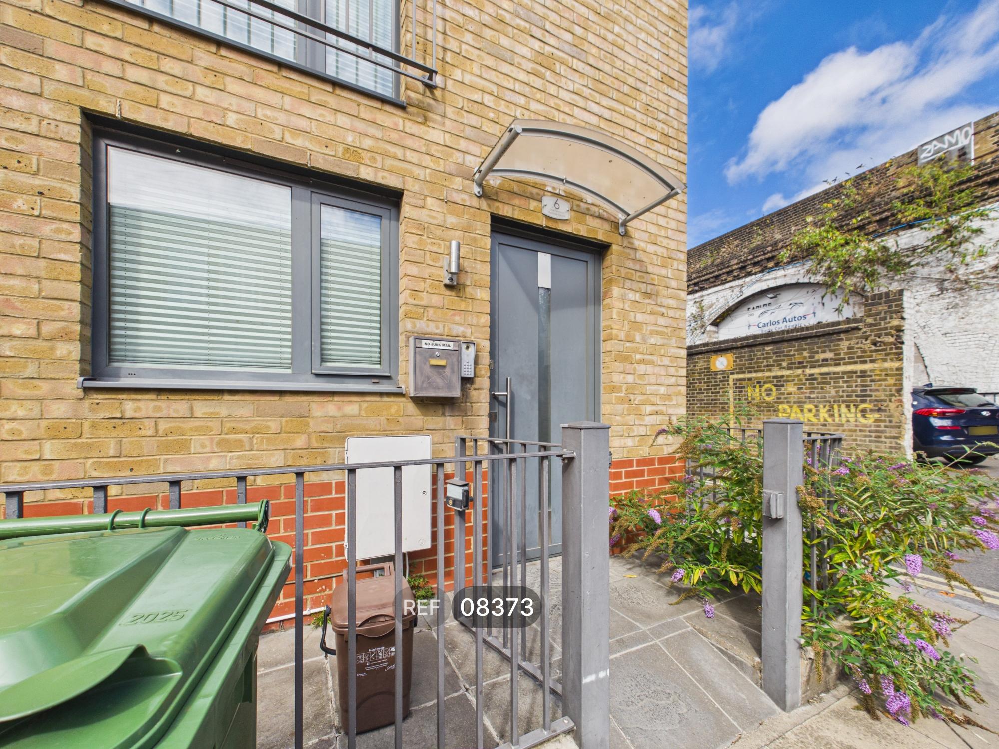 House Penrose Street in Greater London