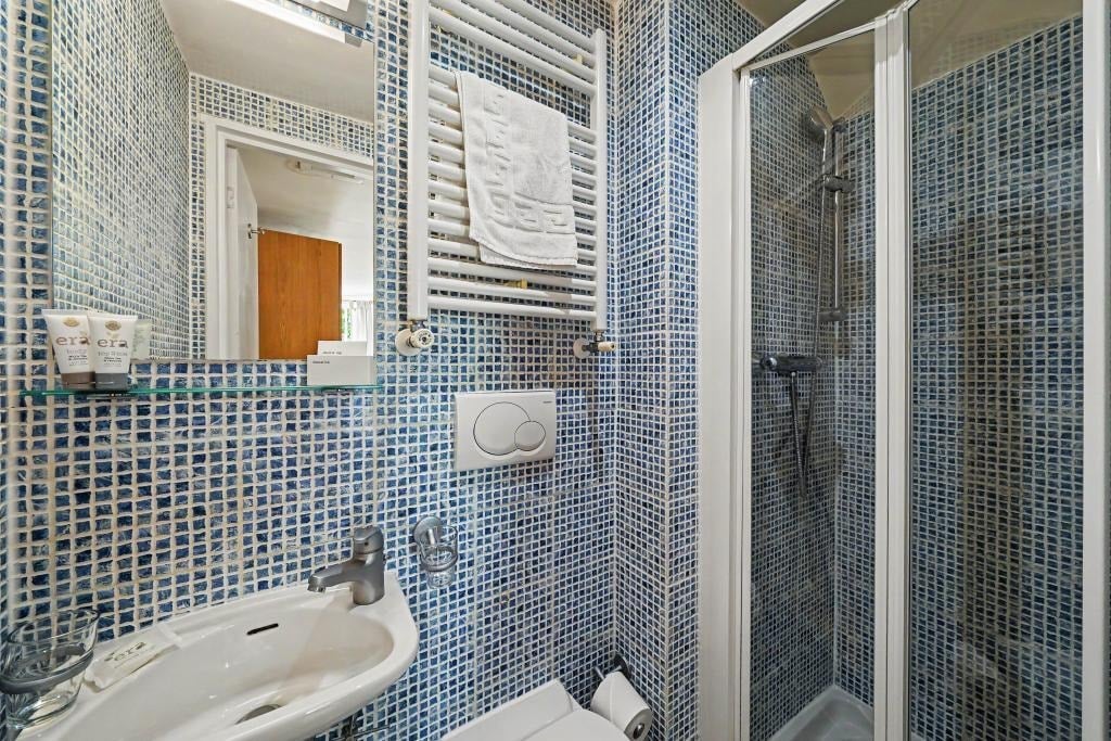 Flat Mabledon Place in Greater London