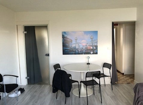 Room Rue des Treilles in Libourne