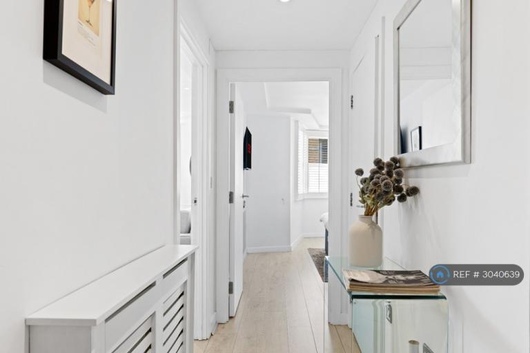 Flat Seymour Place in City of Westminster