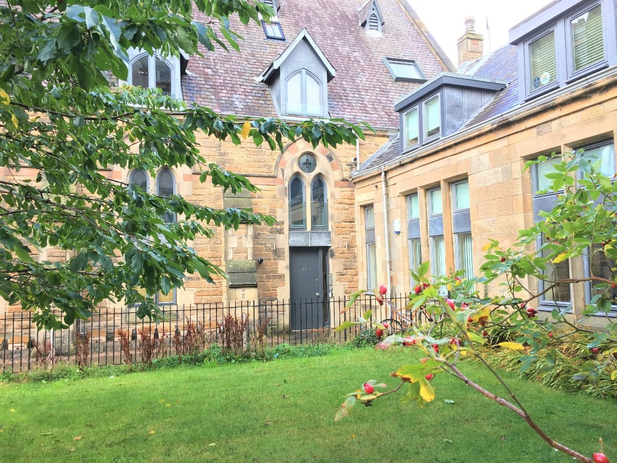 House Caledonian Road in City of Edinburgh