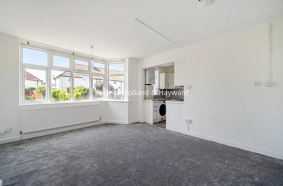 Flat Mornington Avenue in Greater London