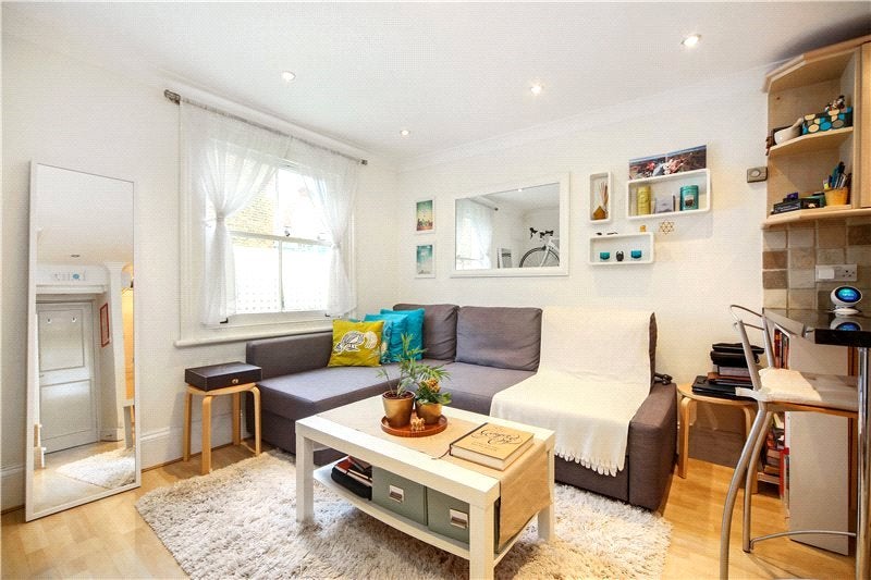Flat Brook Green in Greater London