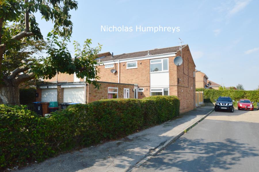 Room St Audreys Close in Welwyn Hatfield