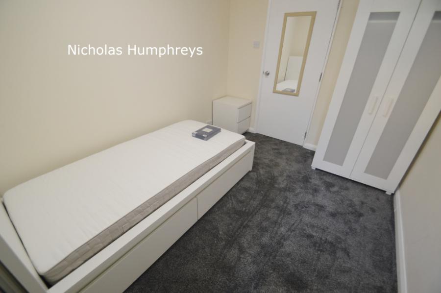 Room St Audreys Close in Welwyn Hatfield