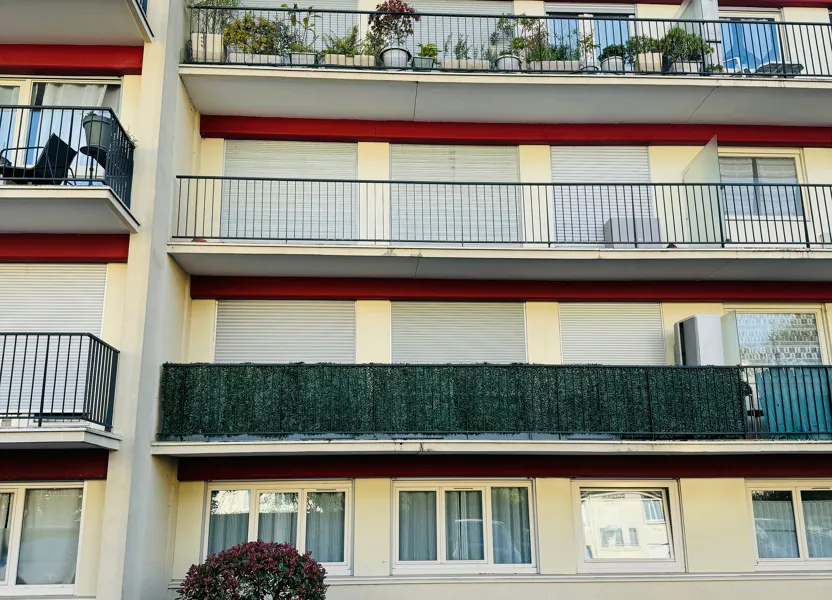 Appartement Allée Victoire Lemeaux à Livry-Gargan