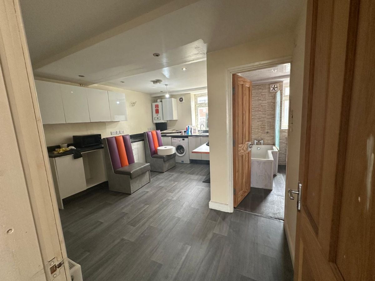 Flat Fleece Street in Rochdale