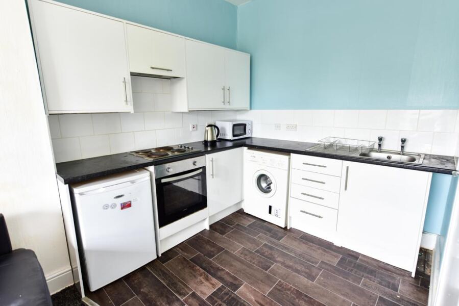 Flat Ebor Street in Leeds