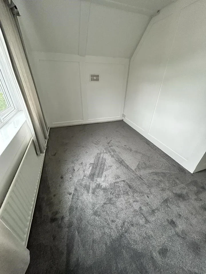 Flat Goodwood Close in Greater London