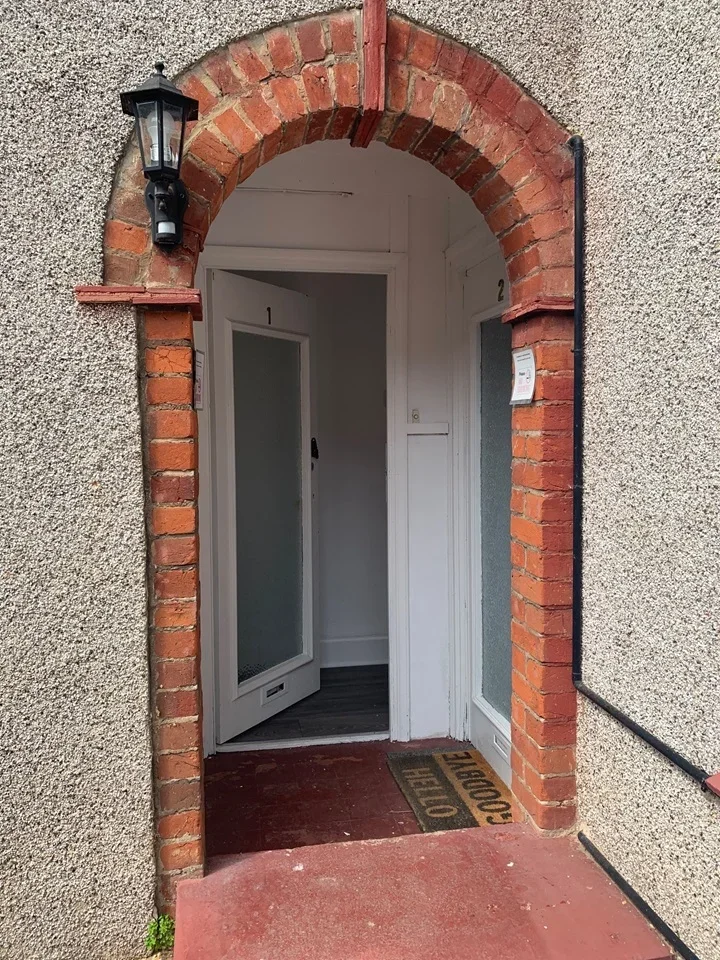 Flat Goodwood Close in Greater London