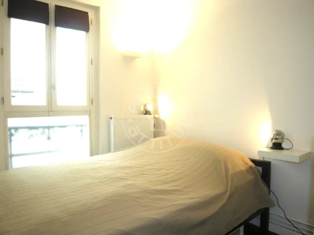 Appartement Rue du Moulin-Joly à Paris