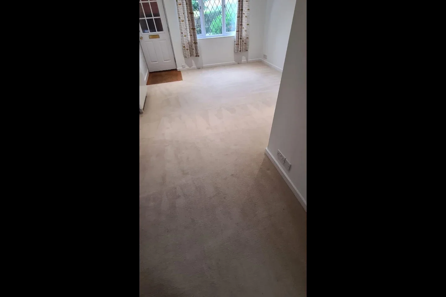 Flat Windermere Close in Three Rivers