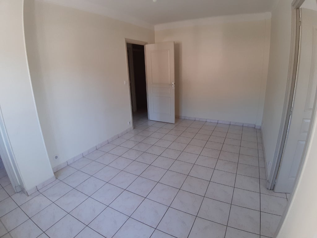 Appartement Impasse du Boulodrome à Vals-les-Bains