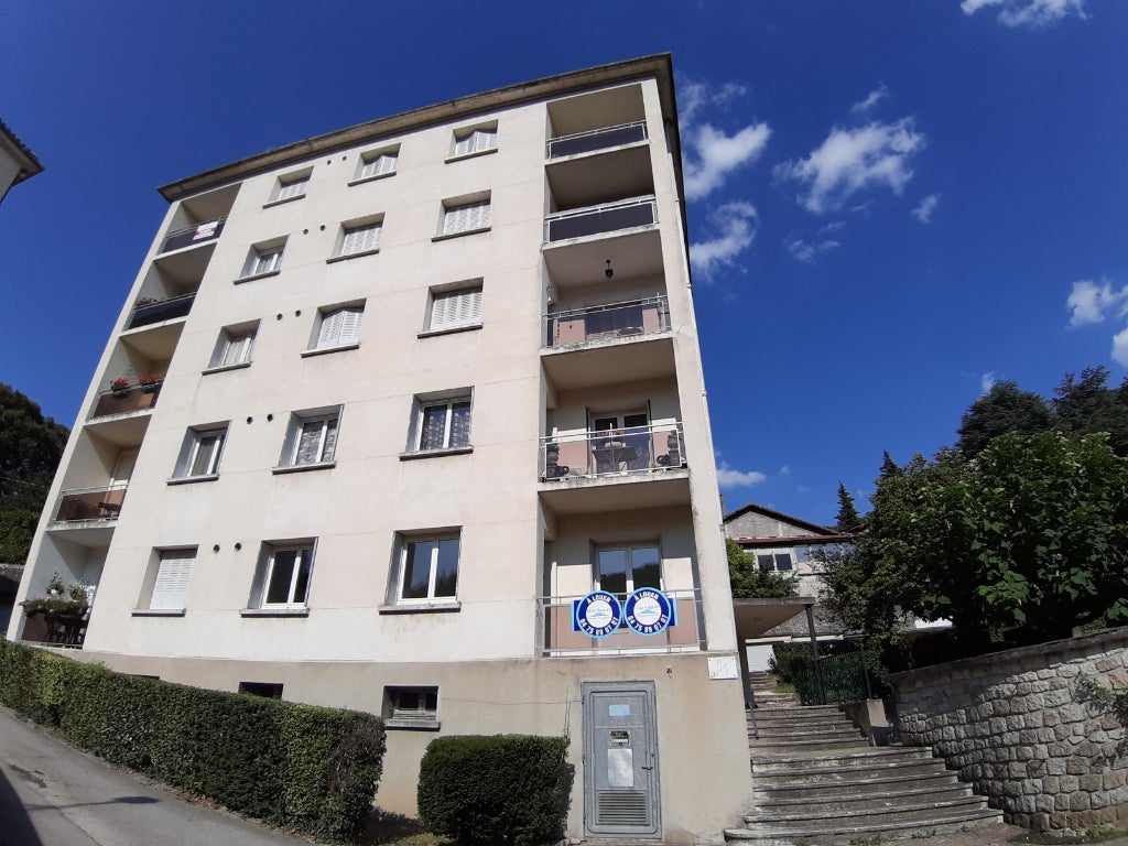 Appartement Impasse du Boulodrome à Vals-les-Bains