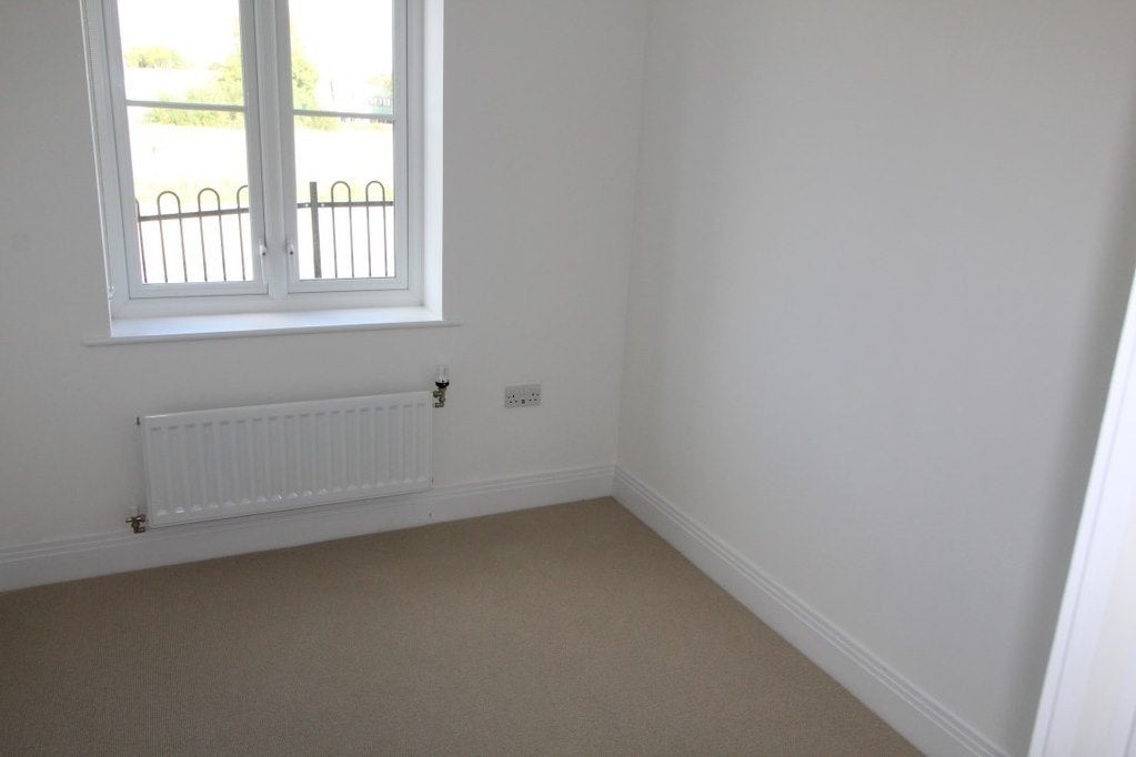 Flat Carey Lane in Southwick and Widley