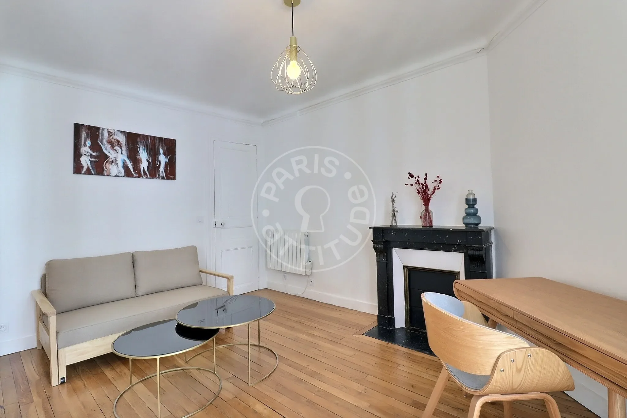 Appartement Rue Guy Môquet à Paris