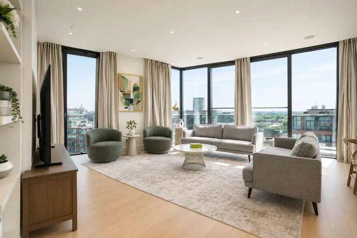 Flat Hermitage Street in City of Westminster