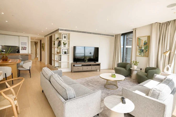 Flat Hermitage Street in City of Westminster