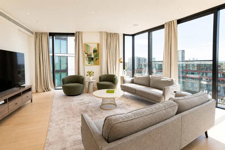 Flat Hermitage Street in City of Westminster